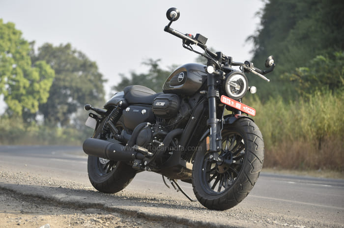 Keeway V302C review, first ride: V-Twin warrior